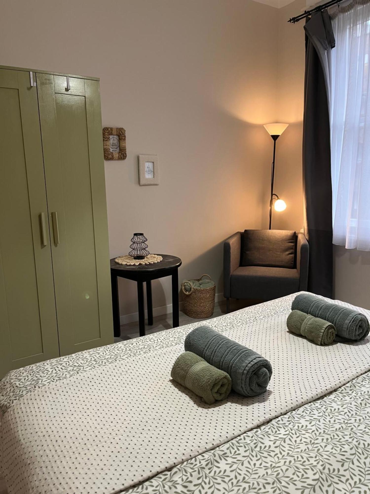 Larix Apartman Budapeşte Dış mekan fotoğraf